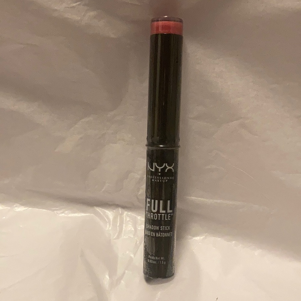 NYX shadow stick